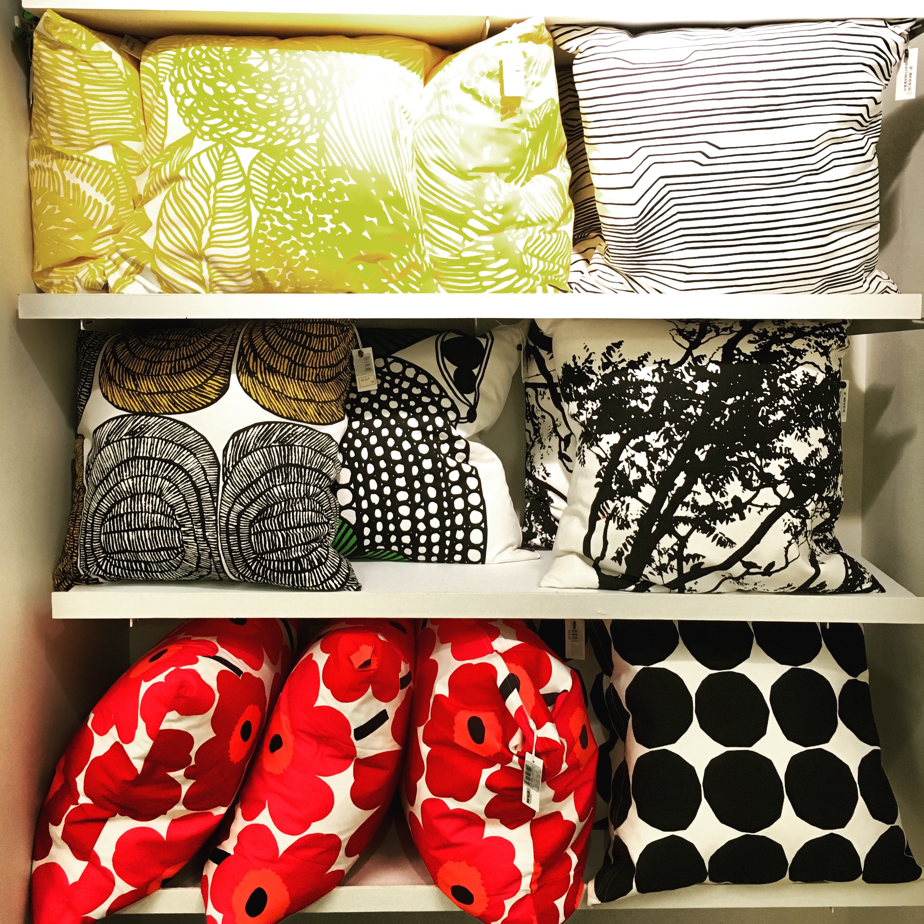 Marimekko Throw Pillows Styled To Sparkle