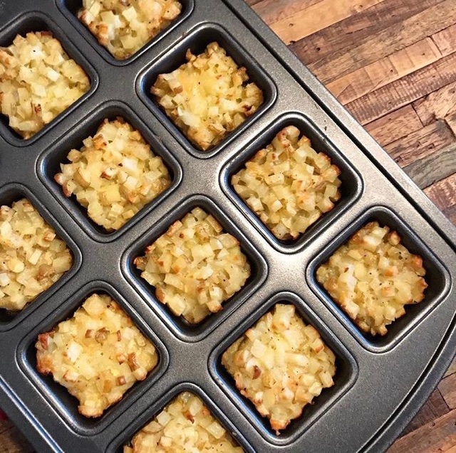 Brownie Pan Hashbrown Squares