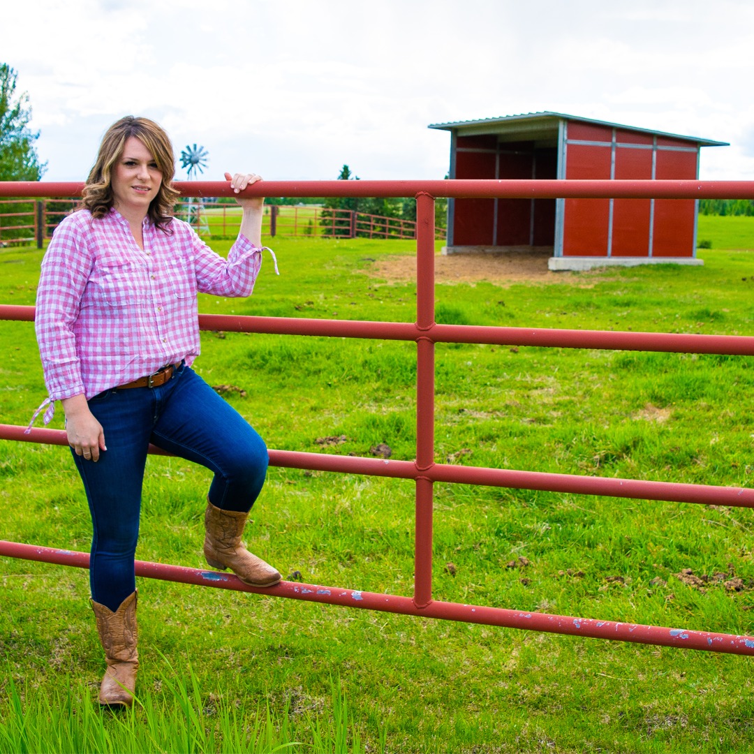 Unleash Your Inner Cowgirl: 5 Trendy Outfits To Wear to the Calgary  Stampede