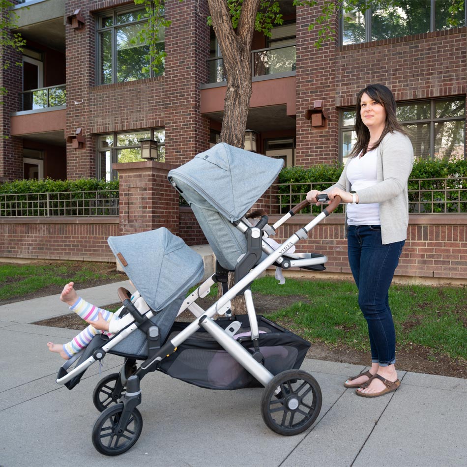 Uppababy vista bassinet on top sale